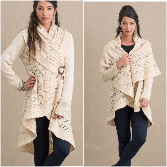 NWT ONE SIZE 2-Way Crochet Shawl Sweater WrapCreamJC1002
